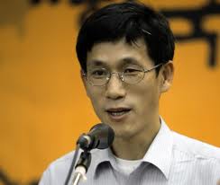 진중권, 조용기 목사에 대한 독설