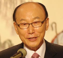 조용기목사, 교회 떠날 수도