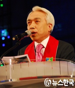 돈의 제자, 철창행으로