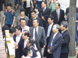 강북제일교회, 장로들의 문전박대
