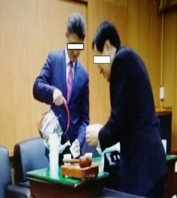 정준목사, 성만찬 남은 포도주는 합법적 포도주