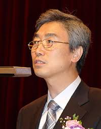 문성모목사의 직권남용과 한계