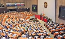 통합교단, 대의 정치의 실종