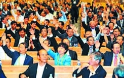 세상법정과 교단법정 대신, 교인들이 판단해야