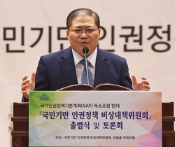 소강석 목사, 이은재 목사 사과 진심 느껴져 고소 취하